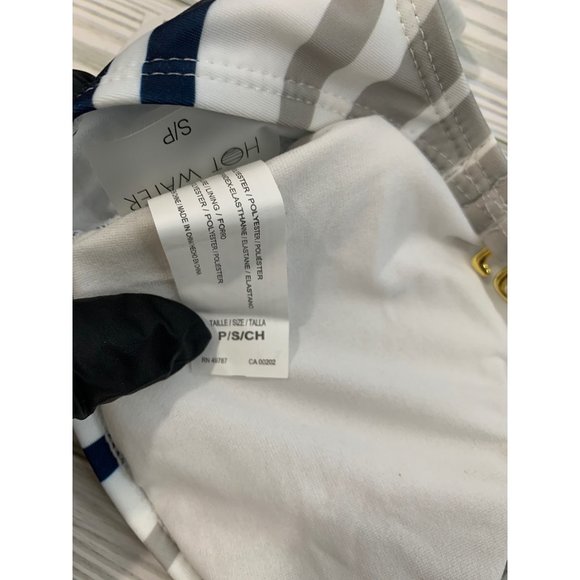 Hot Water Ocean Front Swimsuit Top - Picture 3 of 9